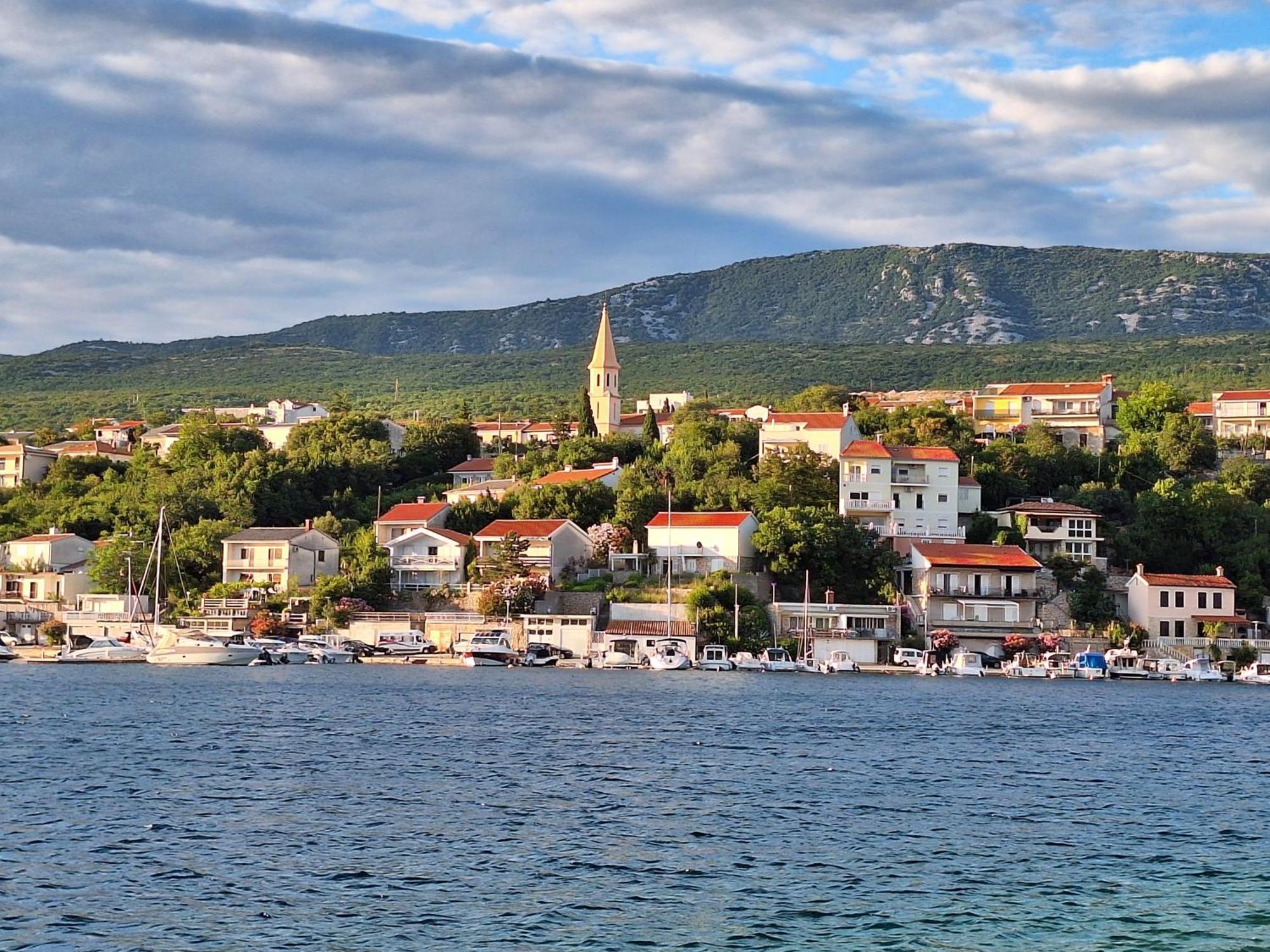 Apartmani Mia Jadranovo Esterno foto