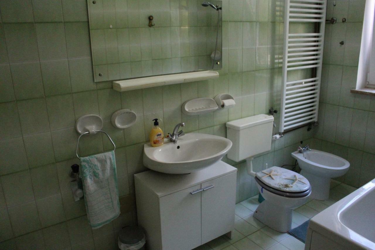 Apartmani Mia Jadranovo Esterno foto